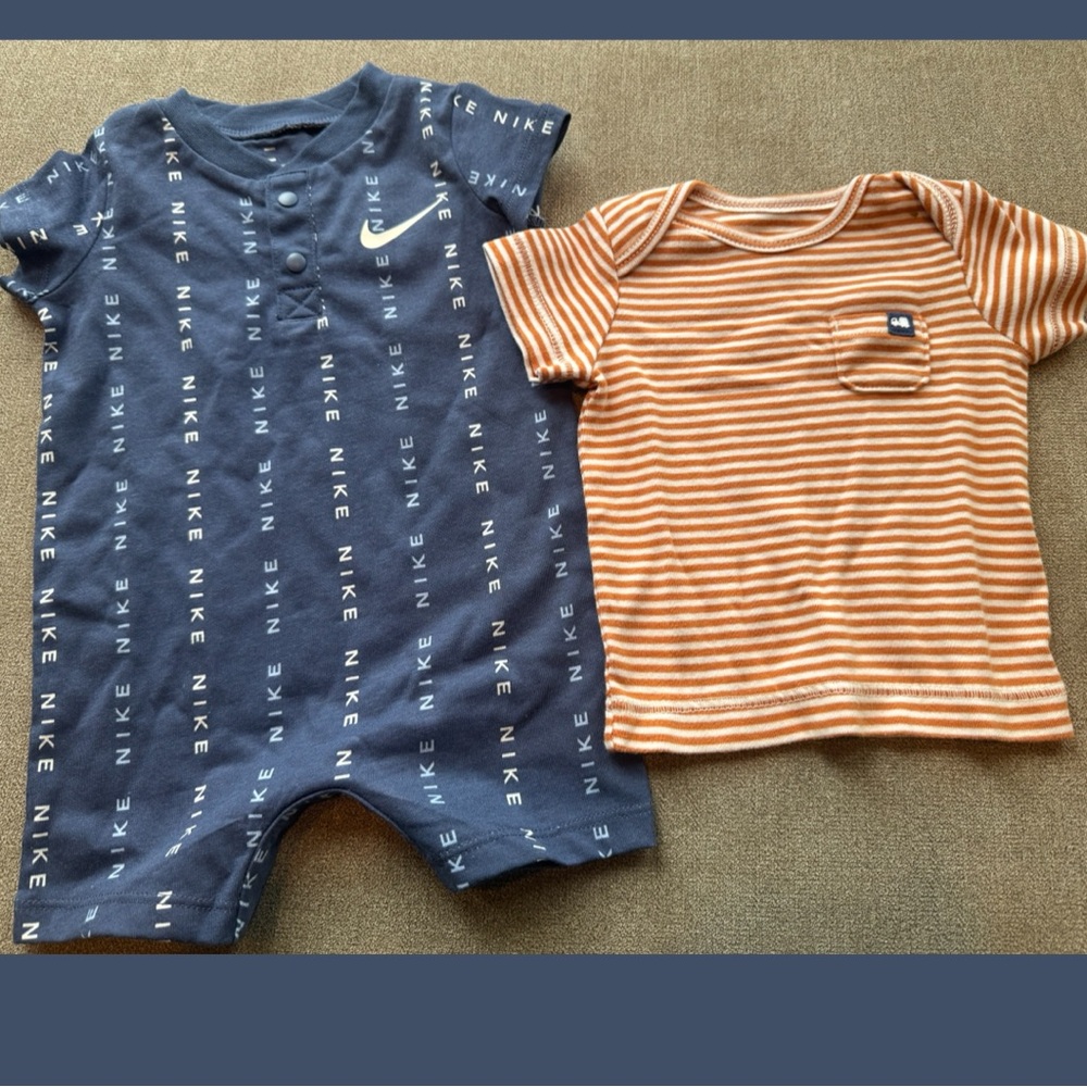🧑🍼Bundle of Baby Boy Cuteness! 👶💙
Sizes Newborn & 0-3 Months - onesie, sleepers - Picture 4 of 6